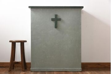 ペイント家具　教会で使われていた説教台(カウンターテーブル)