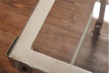 ペイント家具　シャビーな雰囲気漂うシンプルなキャスターワゴン(キッチンワゴン、サイドワゴン)