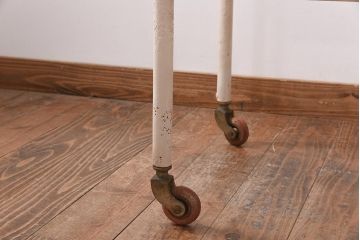 ペイント家具　シャビーな雰囲気漂うシンプルなキャスターワゴン(キッチンワゴン、サイドワゴン)