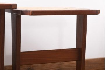 ヴィンテージ家具　北欧ビンテージ　G-PLAN(ジープラン)　チーク材　タイルトップがおしゃれなネストテーブル(サイドテーブル)(1)