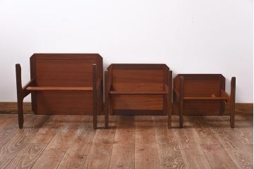 ヴィンテージ家具　北欧ビンテージ　G-PLAN(ジープラン)　チーク材　タイルトップがおしゃれなネストテーブル(サイドテーブル)(1)