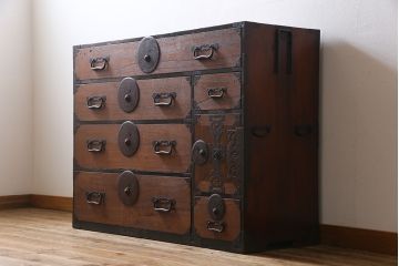 アンティーク家具　和製アンティーク　明治大正期　前面桐材　味わい深い趣の4尺最上箪笥(衣装箪笥、整理箪笥、桐箪笥、桐たんす)