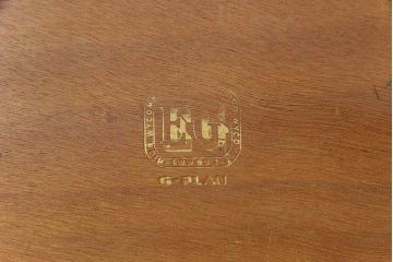 ヴィンテージ家具　北欧ビンテージ　G-PLAN(ジープラン)　BBシリーズ　シンプルモダンなサイドボード(引き出し)