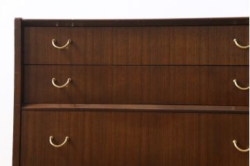 ヴィンテージ家具　北欧ビンテージ　G-PLAN(ジープラン)　BBシリーズ　シンプルモダンなサイドボード(引き出し)