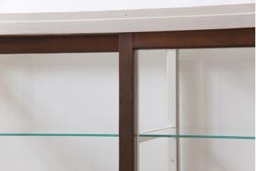 ペイント家具　レトロで落ち着いたカラーのガラスケース(ショーケース、陳列棚)