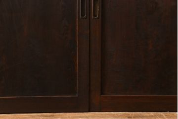 和製アンティーク　深みのある渋い色合いが魅力的な板戸(窓、建具)2枚セット