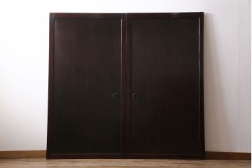 和製アンティーク　裏表で異なる取っ手が魅力の帯戸(板戸、引き戸、建具)2枚組