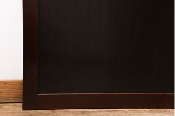 和製アンティーク　裏表で異なる取っ手が魅力の帯戸(板戸、引き戸、建具)2枚組