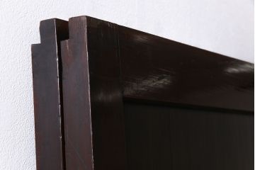和製アンティーク　裏表で異なる取っ手が魅力の帯戸(板戸、引き戸、建具)2枚組