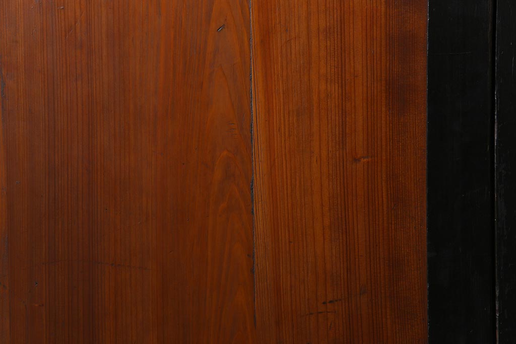 和製アンティーク　ヒノキ材　黒の縁がモダンな帯戸4枚セット(板戸、引戸、建具)