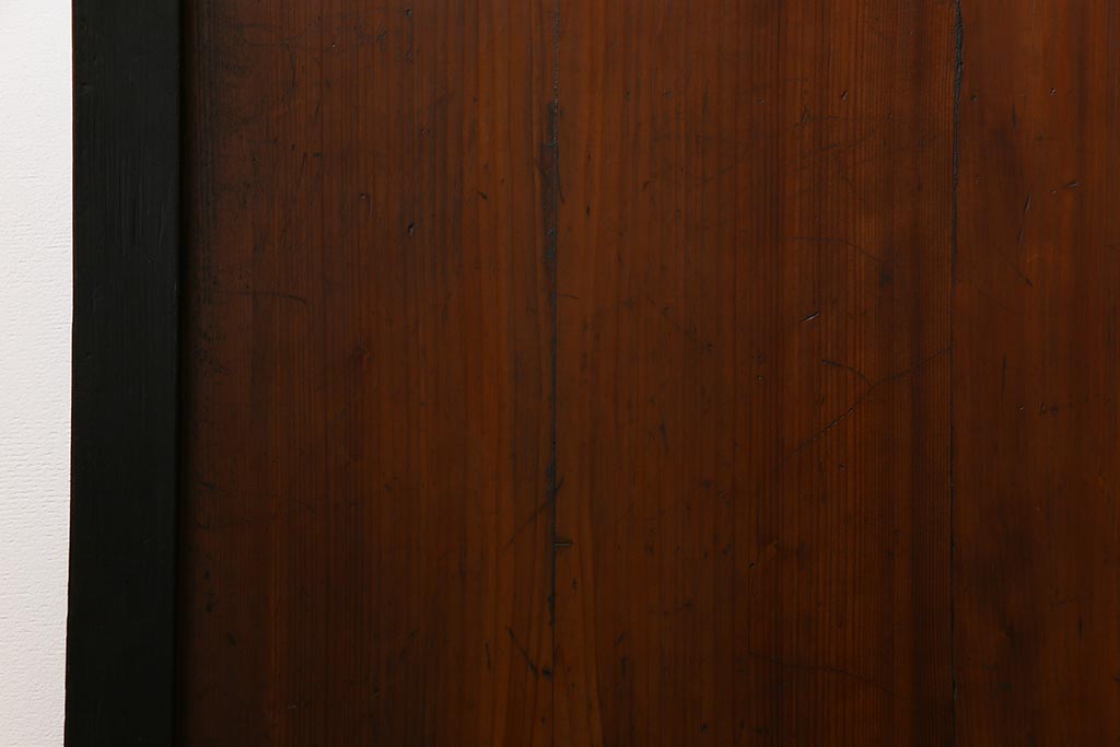 和製アンティーク　ヒノキ材　黒の縁がモダンな帯戸4枚セット(板戸、引戸、建具)