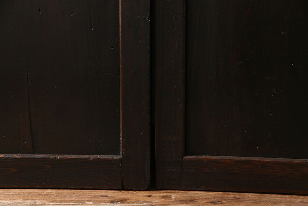 【商談品】和製アンティーク　燻された渋い色味が素敵な帯戸4枚セット(板戸、引戸、建具)
