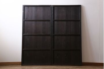 【商談品】和製アンティーク　明治期　古い木の質感が味わい深い板戸2枚セット(帯戸、引き戸、建具)