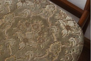 ヴィンテージ家具　北欧ビンテージ　チーク材　優しげでぬくもり溢れる佇まいが魅力のチェア(ダイニングチェア、ワークチェア)