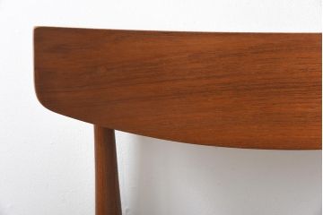 ヴィンテージ家具　北欧ビンテージ　チーク材　優しげでぬくもり溢れる佇まいが魅力のチェア(ダイニングチェア、ワークチェア)(1)