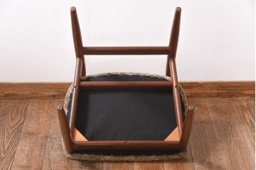 ヴィンテージ家具　北欧ビンテージ　チーク材　優しげでぬくもり溢れる佇まいが魅力のチェア(ダイニングチェア、ワークチェア)(3)