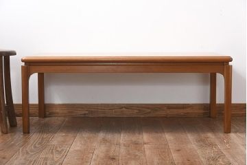 ビンテージ家具　北欧ヴィンテージ　Nathan(ネイサン)　パーケットの天板がおしゃれなセンターテーブル(ローテーブル、リビングテーブル)