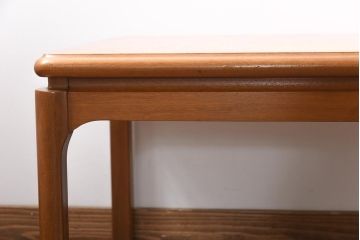 ビンテージ家具　北欧ヴィンテージ　Nathan(ネイサン)　パーケットの天板がおしゃれなセンターテーブル(ローテーブル、リビングテーブル)