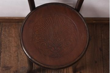 アンティーク家具　イギリスアンティーク　細身のシルエットが上品なベントウッドバンブーチェア(曲げ木、ダイニングチェア、椅子)(2)