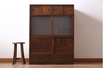 昭和初期　前面ケヤキ材　木の温もり溢れるラフジュオリジナルガラス入り戸棚(収納棚、茶
棚)