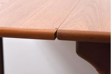 ヴィンテージ家具　北欧ビンテージ　チーク材　温もりと美しい木目が魅力のゲートレッグテーブル(バタフライテーブル、エクステンションテーブル)