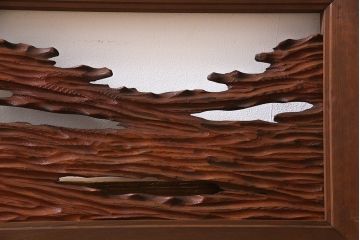 ビンテージ　屋久杉材　複雑な彫刻が目を引く欄間(明り取り、明かり取り)(1)