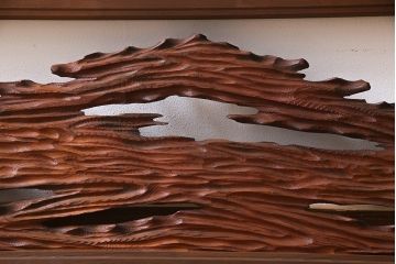 ビンテージ　屋久杉材　複雑な彫刻が目を引く欄間(明り取り、明かり取り)(1)