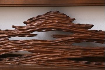 ビンテージ　屋久杉材　複雑な彫刻が目を引く欄間(明り取り、明かり取り)(2)
