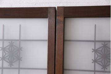 和製アンティーク　昭和期　上品な組子の意匠が目を引くガラス戸(引き戸、建具)4枚セット