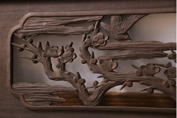 和製アンティーク　桐材　花鳥図　奥行のある構図が見事な透かし彫りの欄間(明かり取り、装飾品)(1)