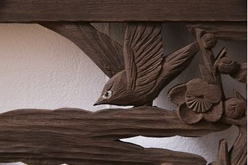 和製アンティーク　桐材　花鳥図　奥行のある構図が見事な透かし彫りの欄間(明かり取り、装飾品)(1)