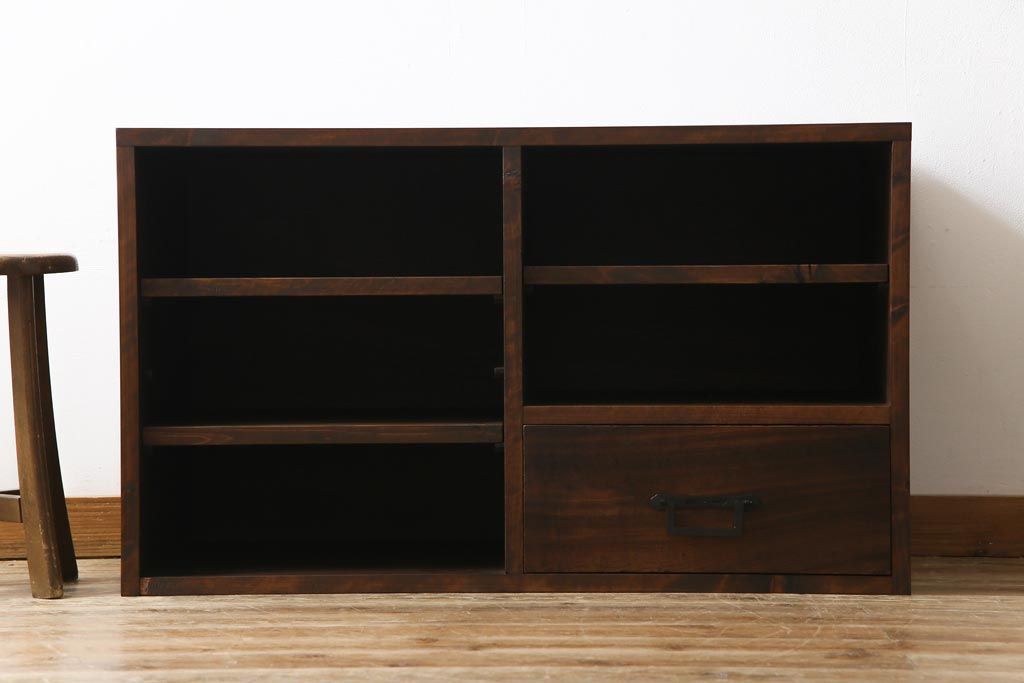 和製アンティーク　リメイク家具　古い箪笥の引き出しを利用したローボード(テレビボード、収納棚)