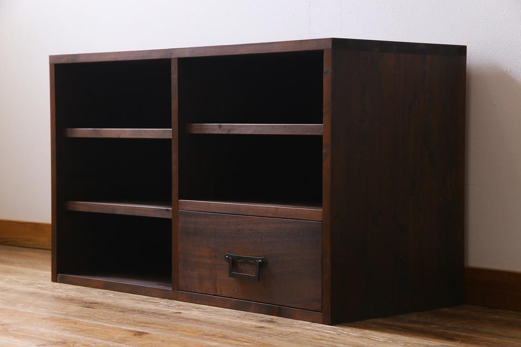 和製アンティーク　リメイク家具　古い箪笥の引き出しを利用したローボード(テレビボード、収納棚)