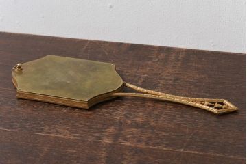 アンティーク雑貨　フランスアンティーク　繊細な縁取りが施されたハンドミラー(手鏡)