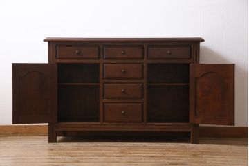 中古美品　松本民芸家具　細部まで意匠が施されたG型ドレッサー(サイドボード、収納棚)(定価約33万円)