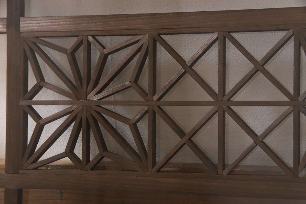 アンティーク雑貨 昭和初期 組子入り 角麻 モダンなガラス欄間(明かり取り、明り取り)(1)