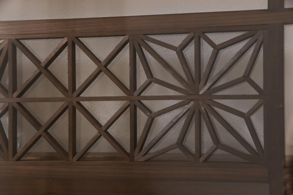 アンティーク雑貨 昭和初期 組子入り 角麻 モダンなガラス欄間(明かり取り、明り取り)(1)