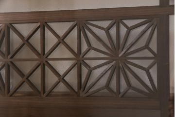 アンティーク雑貨 昭和初期 組子入り 角麻 モダンなガラス欄間(明かり取り、明り取り)(1)