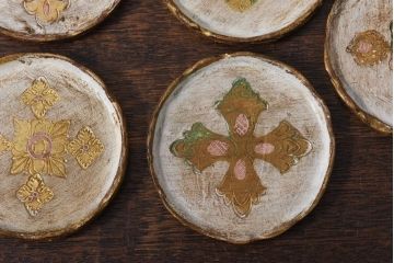 アンティーク雑貨　イタリアアンティーク　フローレンタイン　素朴な雰囲気が愛らしいコースター(ディスプレイ)7個セット