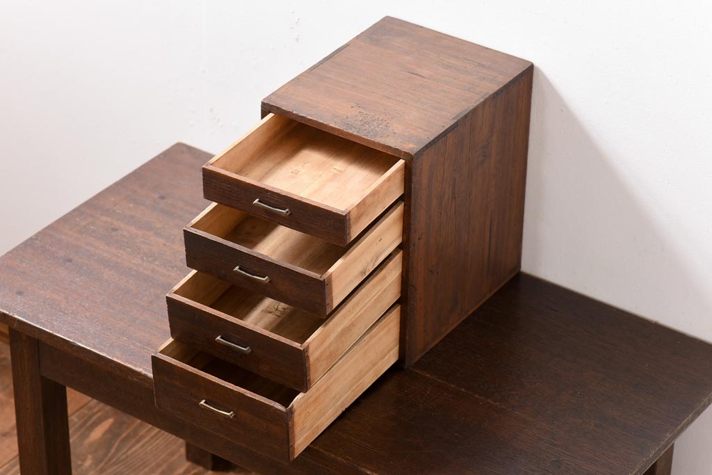 レトロ家具　昭和レトロ　桐材　味わいのあるシンプルな小引き出し(小物収納)
