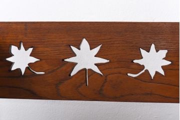 アンティーク雑貨　昭和レトロ　栓材　紅葉の透かし彫りが風情漂う本立て