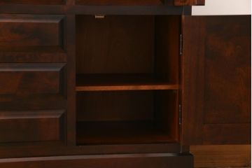 中古美品　北海道民芸家具　上質な作りが魅力のライティングビューロー(机、引き出し)(定価約34万円)