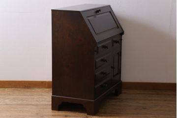 中古美品　北海道民芸家具　上質な作りが魅力のライティングビューロー(机、引き出し)(定価約34万円)