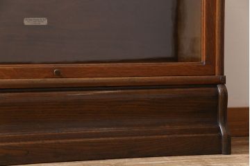 アンティーク家具　イギリスアンティーク　オーク材　グローブヴェルニッケ社製　シンプルかつ上品な佇まいが魅力のスタッキングブックケース(収納棚、食器棚、本箱)
