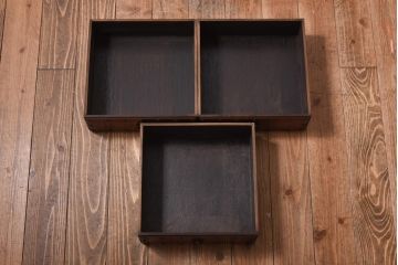 ビンテージ家具　無骨な雰囲気を漂わすレトロな小引き出し(小物収納、卓上収納)