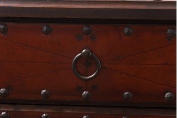 ビンテージ家具　無骨な雰囲気を漂わすレトロな小引き出し(小物収納、卓上収納)