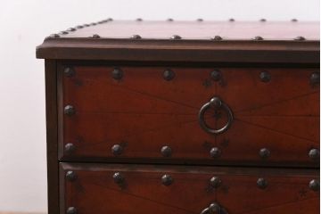 ビンテージ家具　無骨な雰囲気を漂わすレトロな小引き出し(小物収納、卓上収納)
