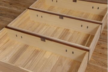 中古　岩谷堂箪笥　天板リメイク　威厳のある和の空間づくりに活躍する衣装箪笥(チェスト、整理ダンス、和タンス)