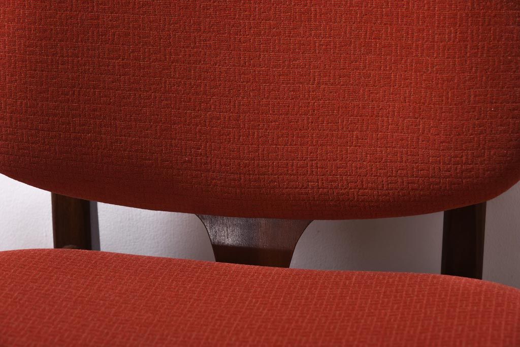 ヴィンテージ家具　北欧ビンテージ　チーク材　Elliotts Of Newbury(EoN)　くつろぎの空間にぴったりの上質なダイニングチェア(椅子、ワークチェア)(1)