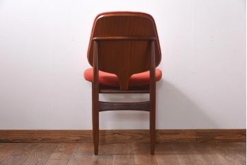 ヴィンテージ家具　北欧ビンテージ　チーク材　Elliotts Of Newbury(EoN)　くつろぎの空間にぴったりの上質なダイニングチェア(椅子、ワークチェア)(1)